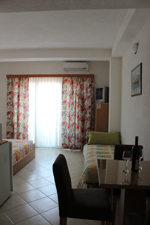 Villa Nestor Struga Exteriör bild